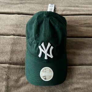 Green NY artizia baseball cap